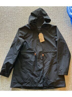Wantdo Women’s Black Hooded Rain Jacket NWT Size Large 32” Long